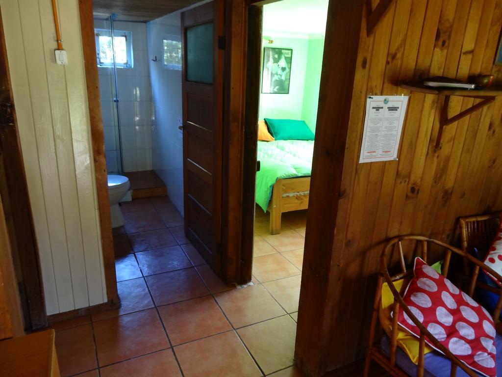 Hostal La Maison Pucon Exterior photo